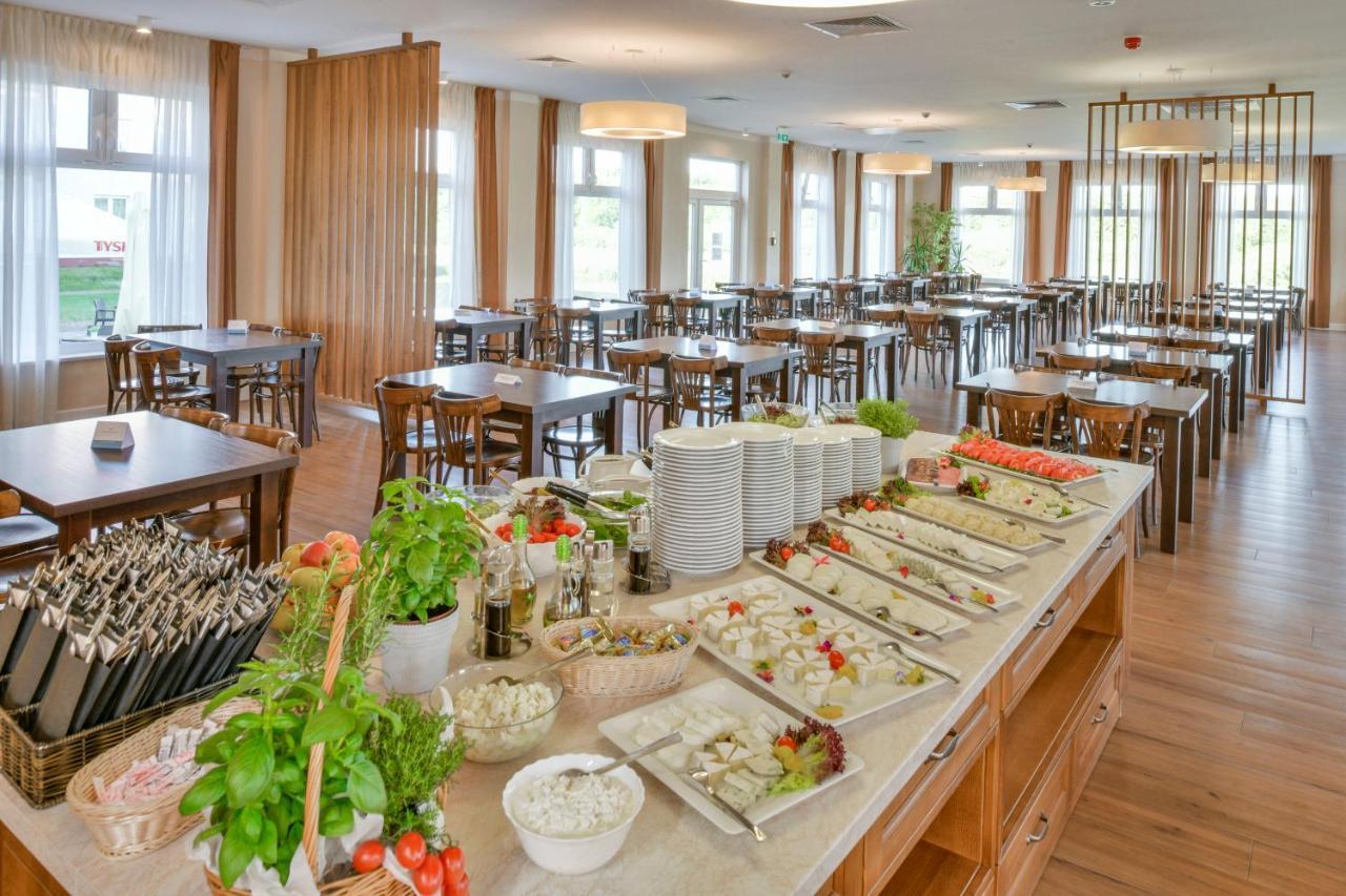 Hotel Mona Lisa Wellness & Spa Колобжег Экстерьер фото
